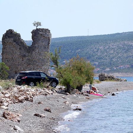 Apartments With A Parking Space Starigrad, Paklenica - 6431 Экстерьер фото