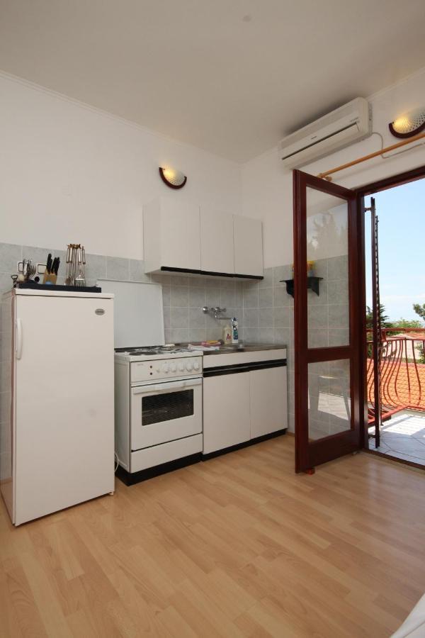 Apartments With A Parking Space Starigrad, Paklenica - 6431 Экстерьер фото
